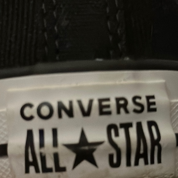 Converse - Picture 4 of 4